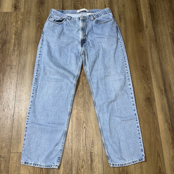 Vintage Levi's Jeans Mens 40x32 Blue Denim 550 Relaxed Fit‎ Light Wash Baggy Y2K - Picture 1 of 9